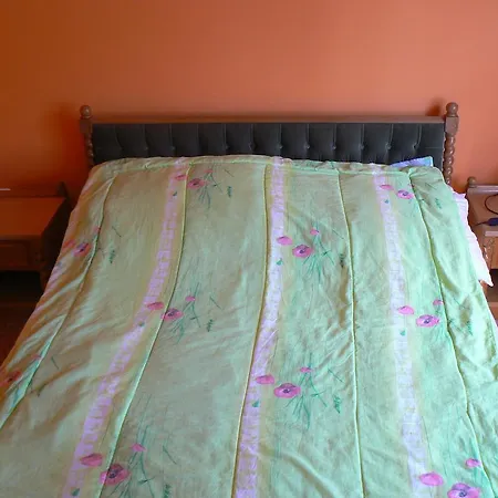 Lomb Apartman